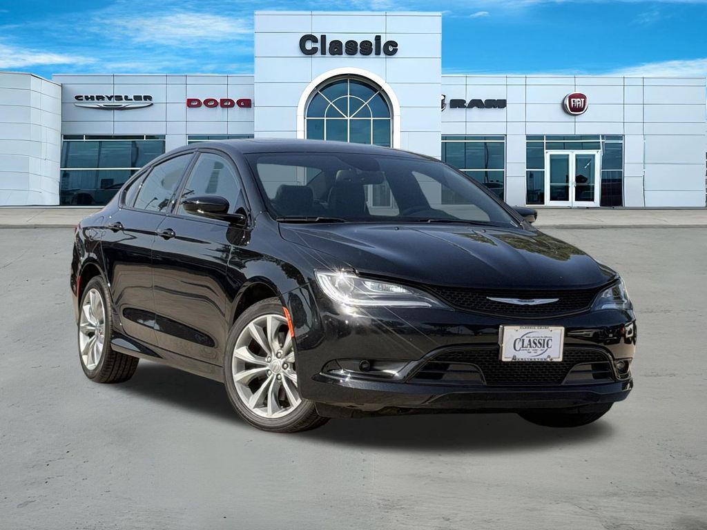 Phantom Black Tri-Coat Pearl 2015 Chrysler 200 Sedan All-Wheel Drive 9-Speed Automatic