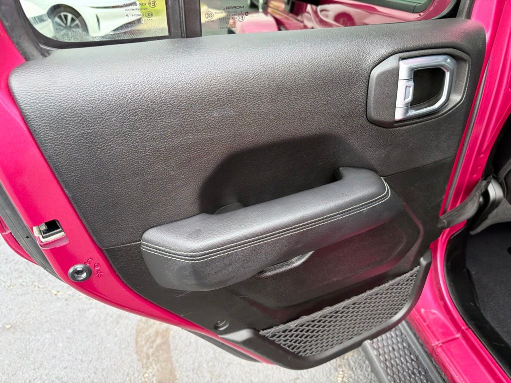 Used 2022 Red Jeep Unlimited Sahara 4xe image 12