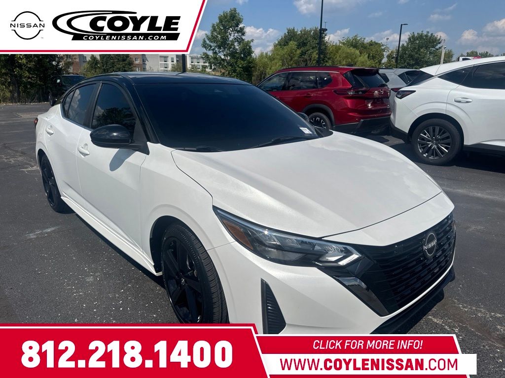 Aspen White Tricoat/Super Black 2024 Nissan Sentra Sedan Front-Wheel Drive Continuously Variable Transmission