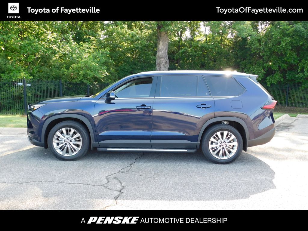 2025 Toyota Grand Highlander Platinum 2