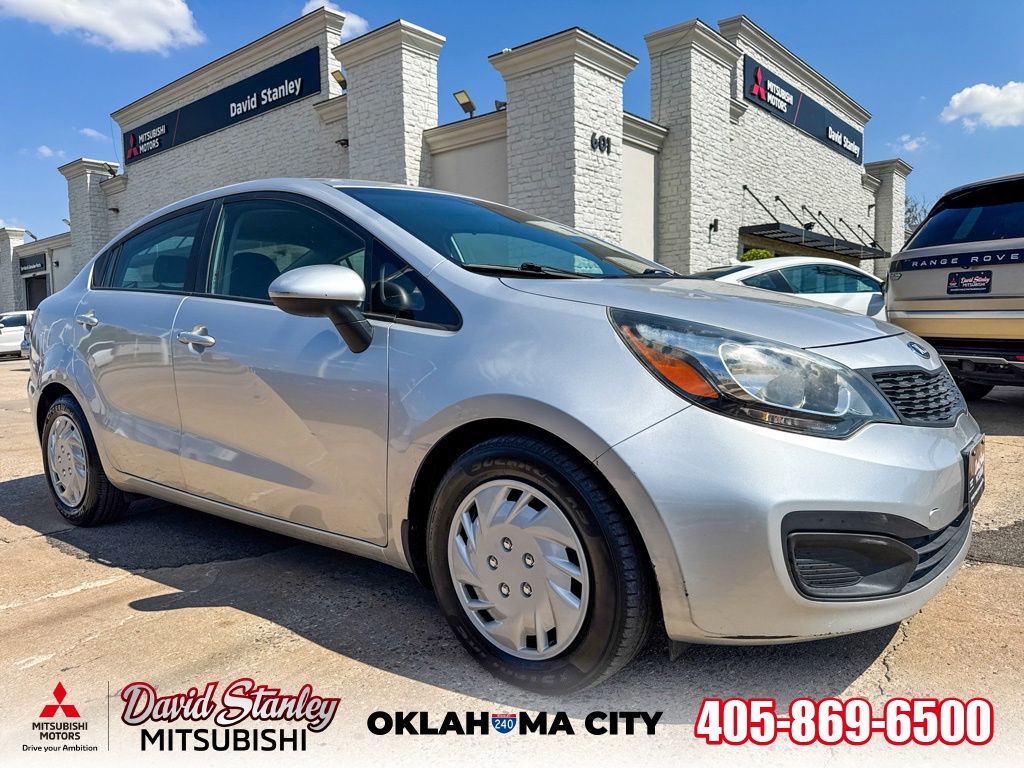 Bright Silver 2015 Kia Rio Sedan Front-Wheel Drive 6-Speed Automatic