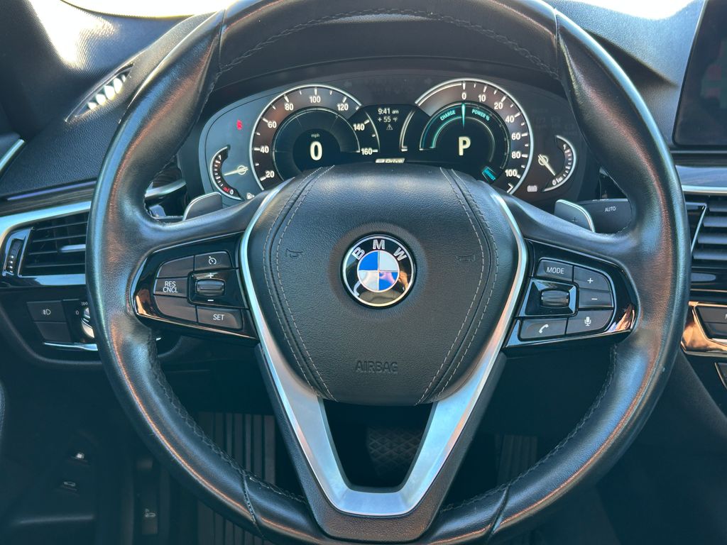 Thumbnail: 2018 BMW 5 Series - 18