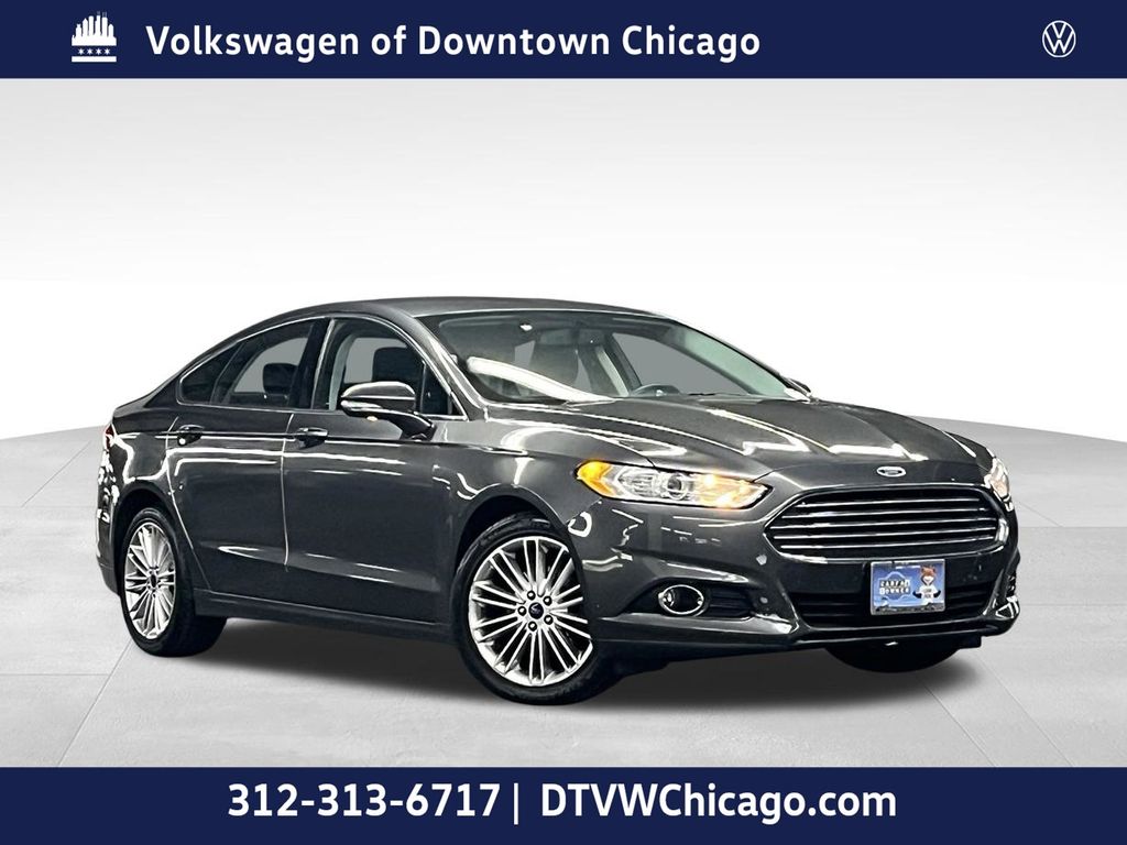 2016 Ford Fusion SE
