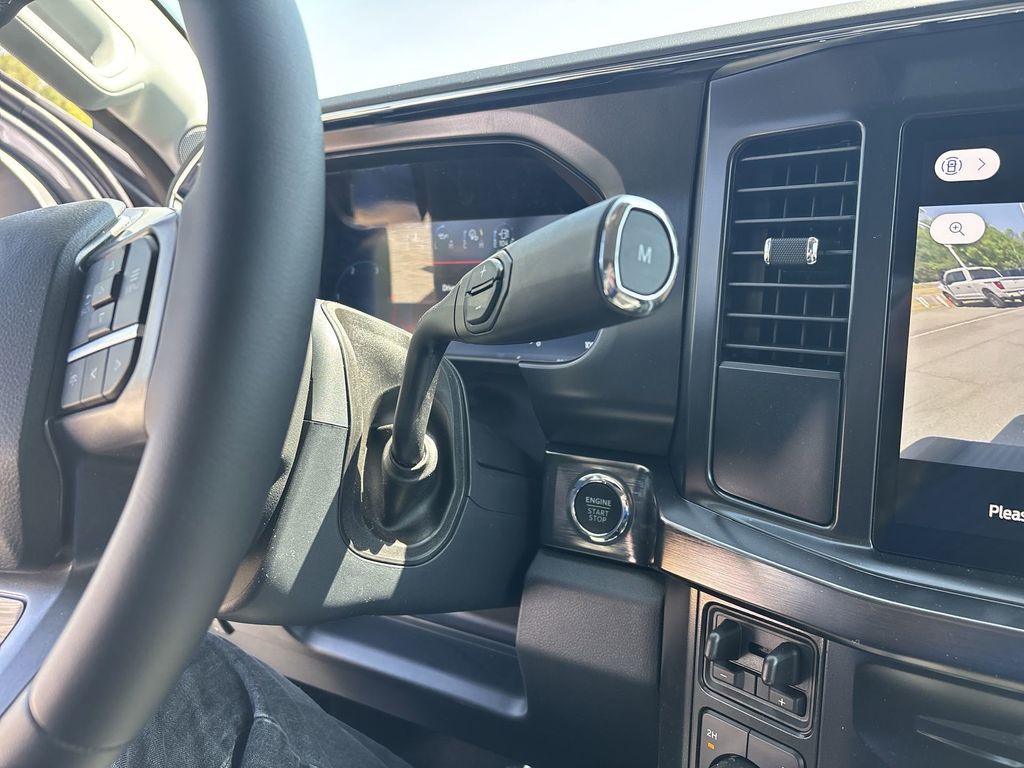 New 2026 Carbonized Gray Metallic Ford F-250® Lariat® image 23