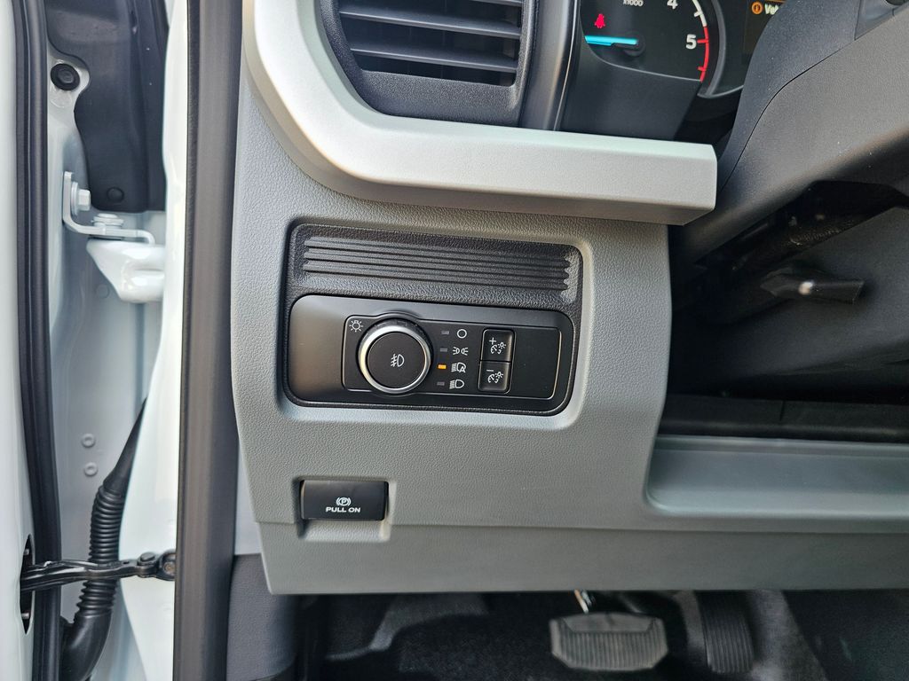 New 2025 White Ford XL image 26