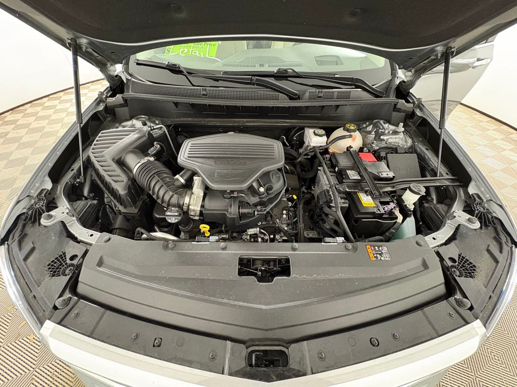 2024 Argent Silver Metallic Cadillac XT6 Premium Luxury FWD SUV