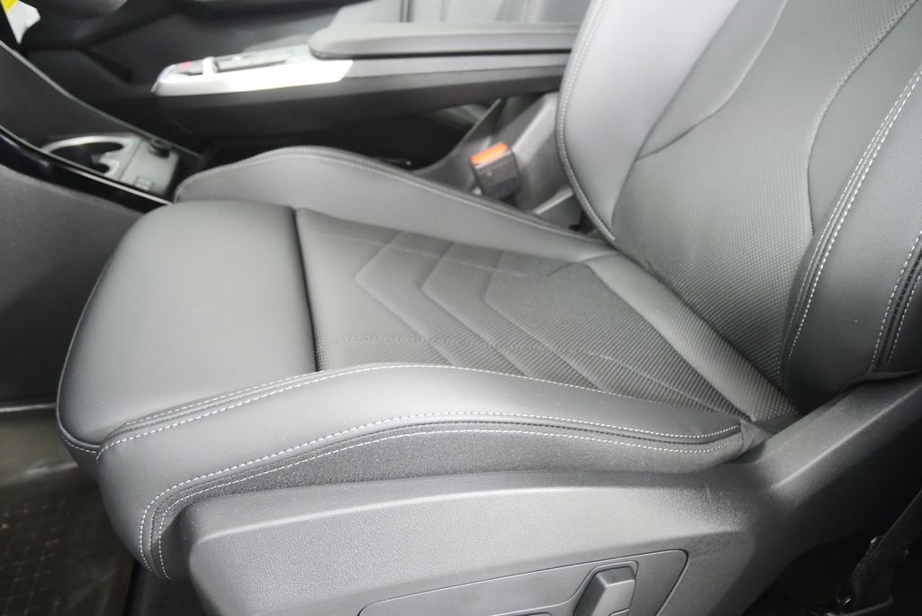 Thumbnail: 2026 BMW X1 - 9