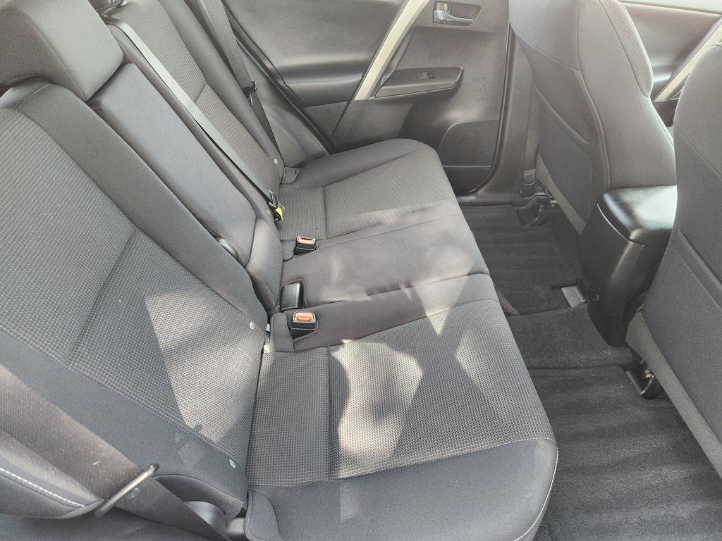 2016 Toyota RAV4 XLE White at Baytown Hyundai