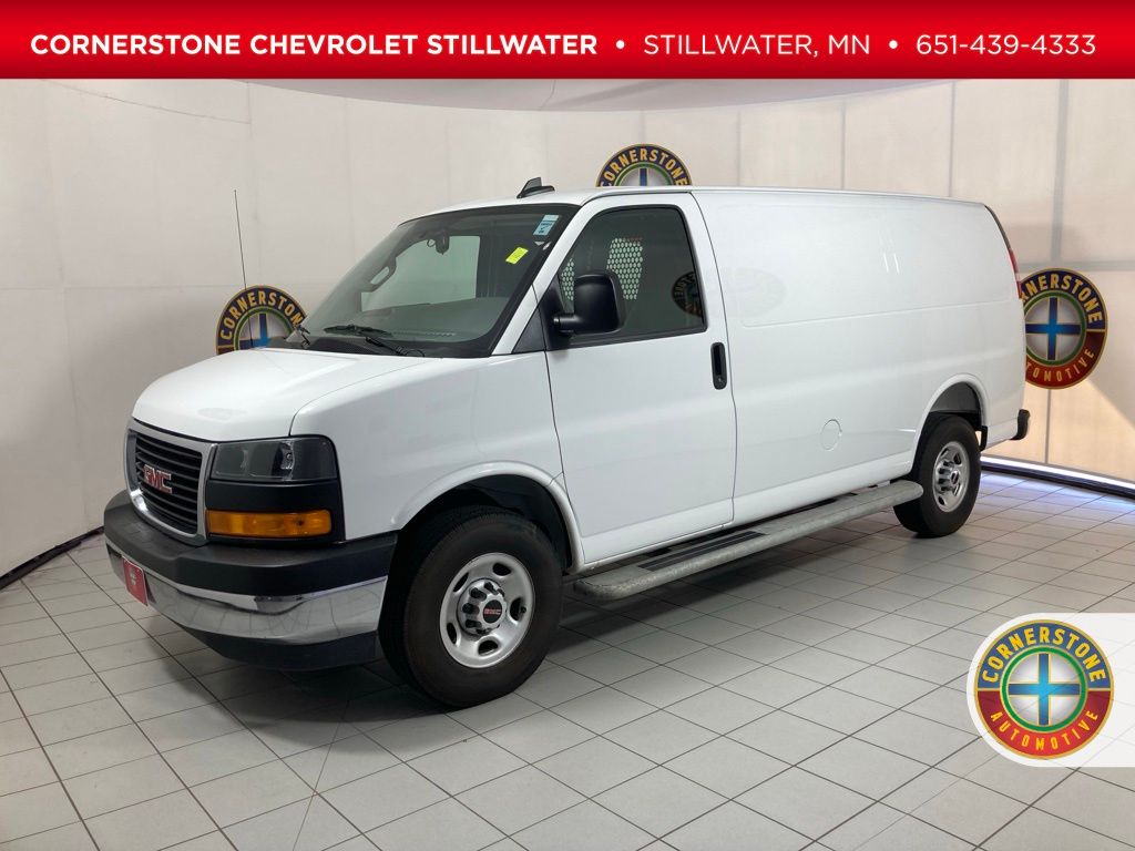 Summit White 2025 GMC Savana Cargo 2500 RWD Van Rear-Wheel Drive 8-Speed Automatic Overdrive