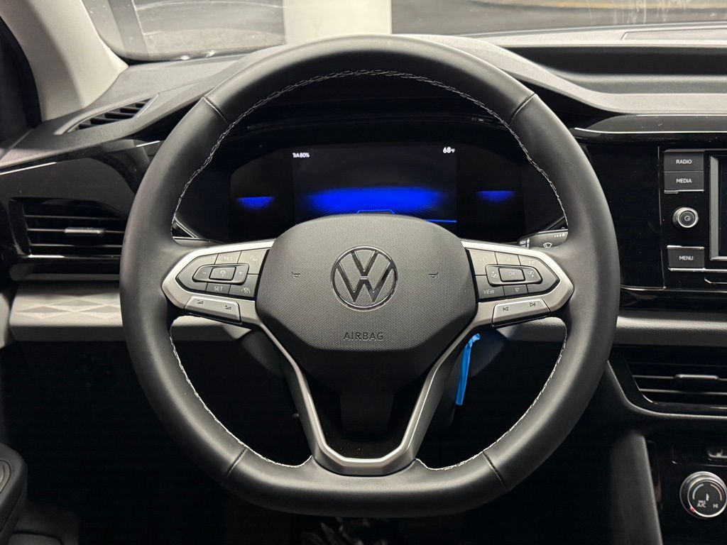 2024 Volkswagen Taos 1.5T S 8