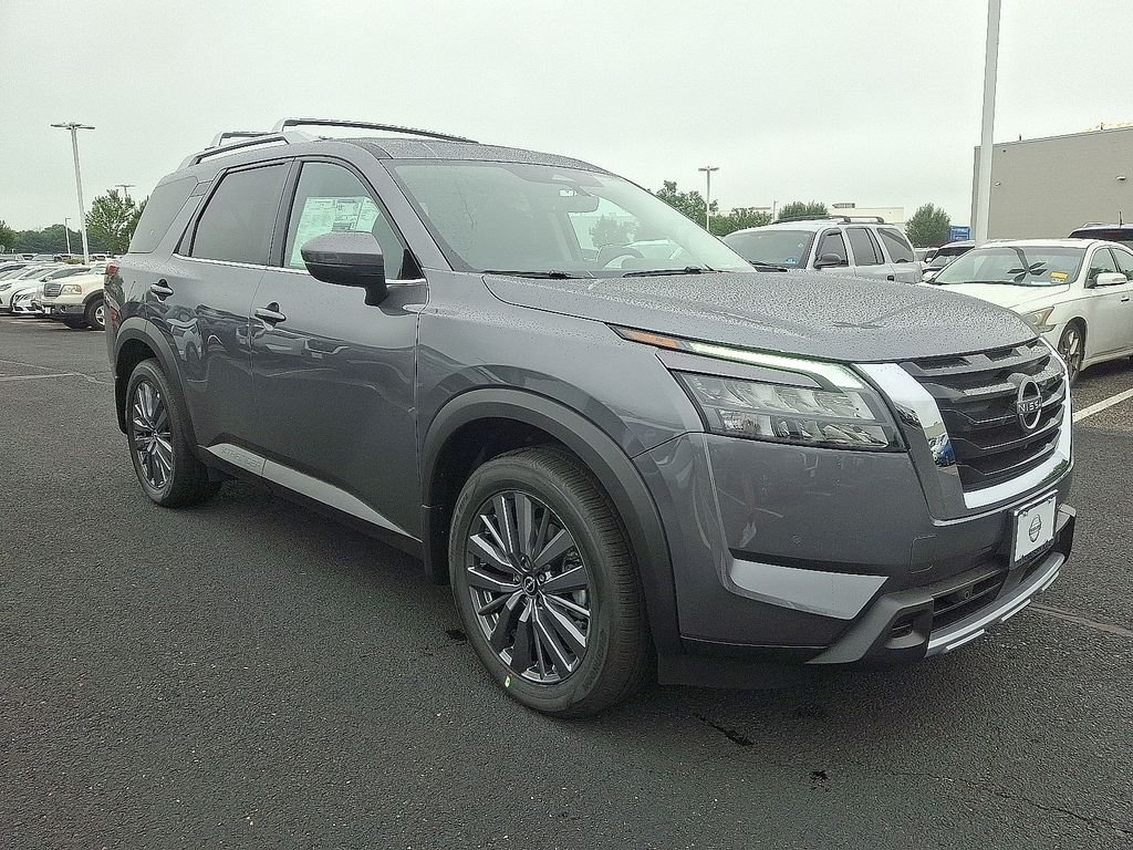 Thumbnail: 2025 Nissan Pathfinder - 2
