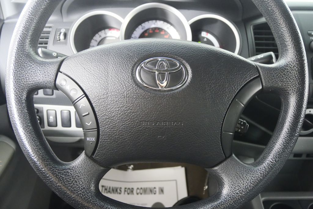 2011 Toyota Tacoma  19