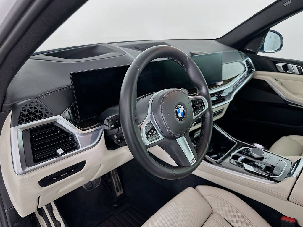 Thumbnail: 2024 BMW X5 - 9