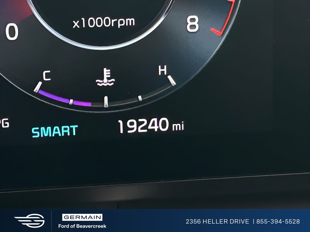 Used 2024 White Kia SX Prestige image 22
