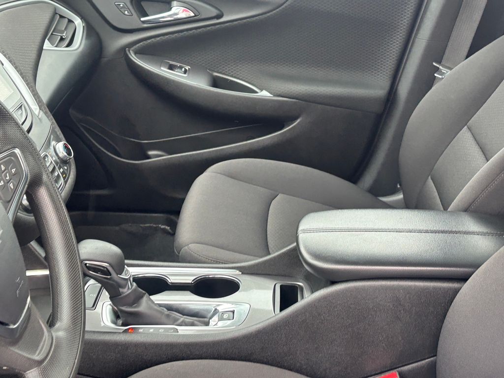 Used Car 2023 Chevrolet Malibu  Lt For Sale Under $20,000 In Austin, Texas