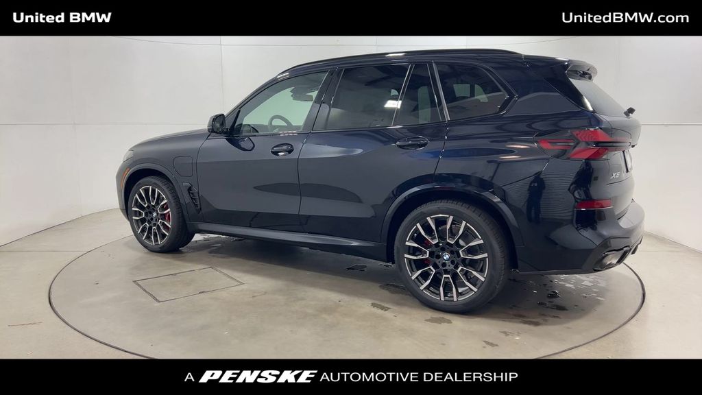 2026 BMW X5 xDrive50e 6