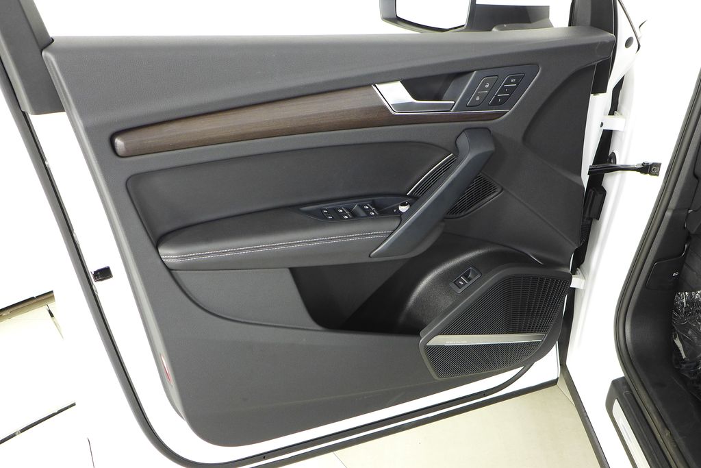 2021 Audi Q5 Premium Plus 11
