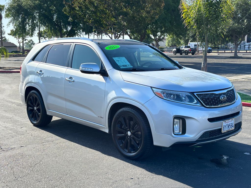 Thumbnail: 2015 Kia Sorento - 3