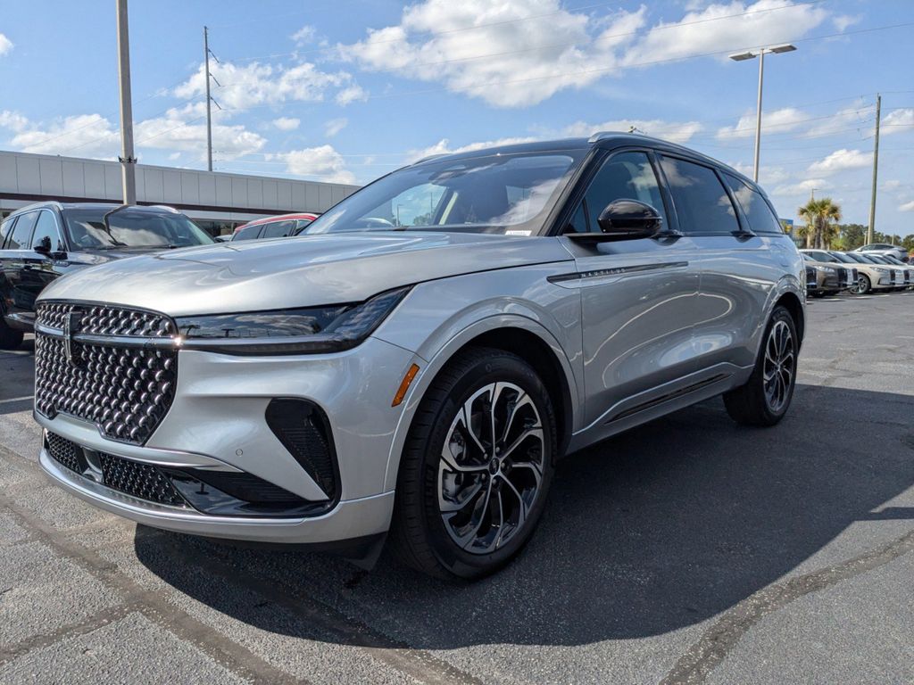 2025 Lincoln Nautilus Reserve