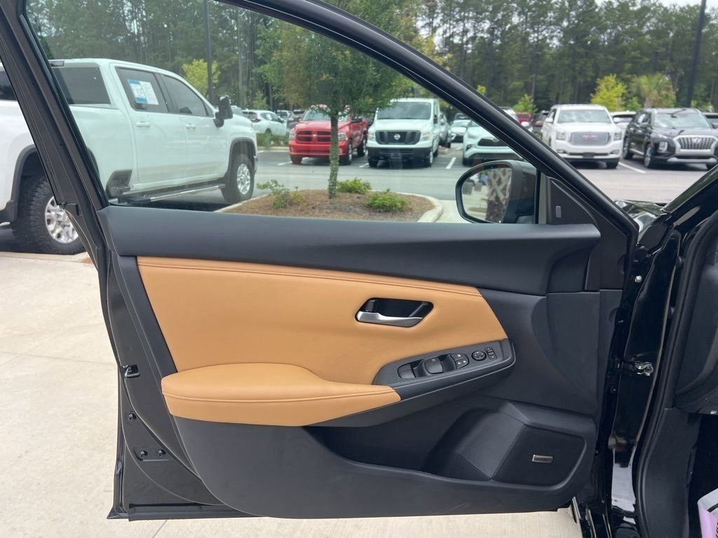 2025 Super Black Nissan Sentra SV FWD Sedan