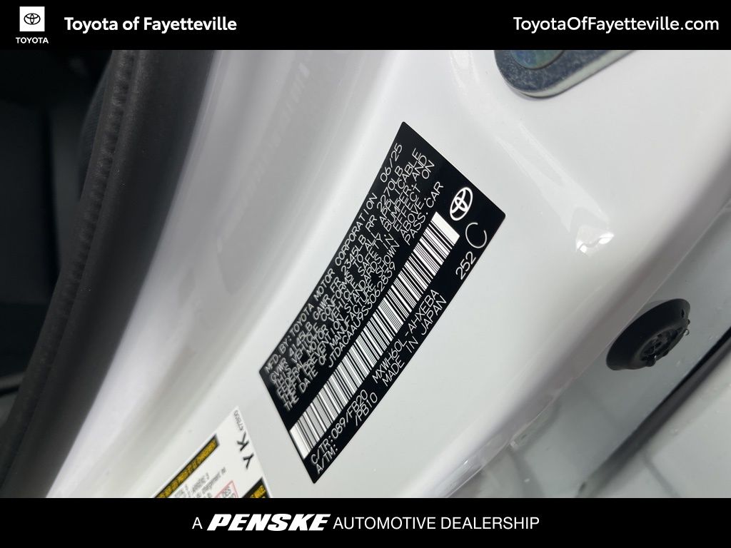 Thumbnail: 2025 Toyota Prius - 21