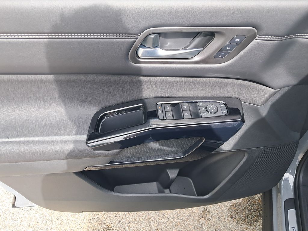 2026 Nissan Pathfinder Platinum Gray at South Hills Kia