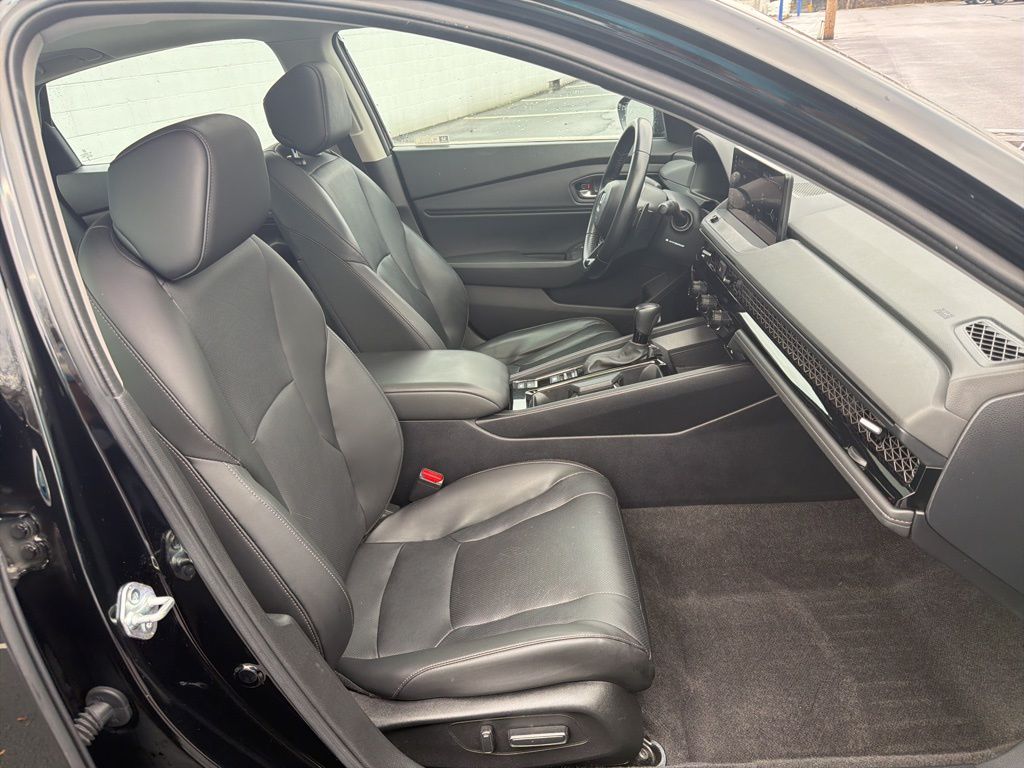 Thumbnail: 2023 Honda Accord - 25