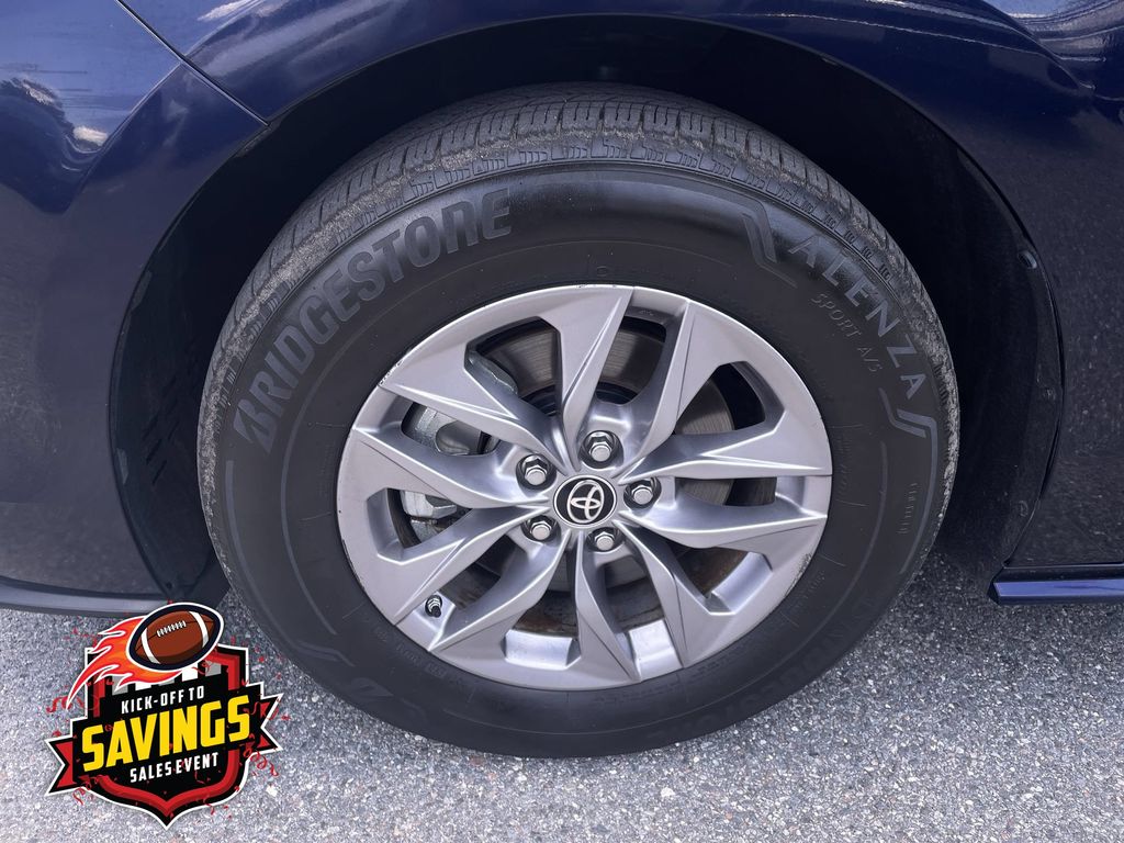 Used 2021 Toyota Sienna Van