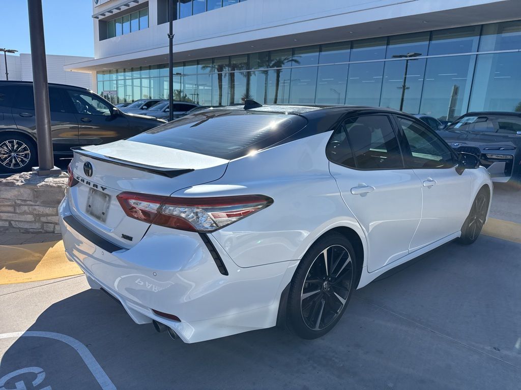 Thumbnail: 2019 Toyota Camry - 4