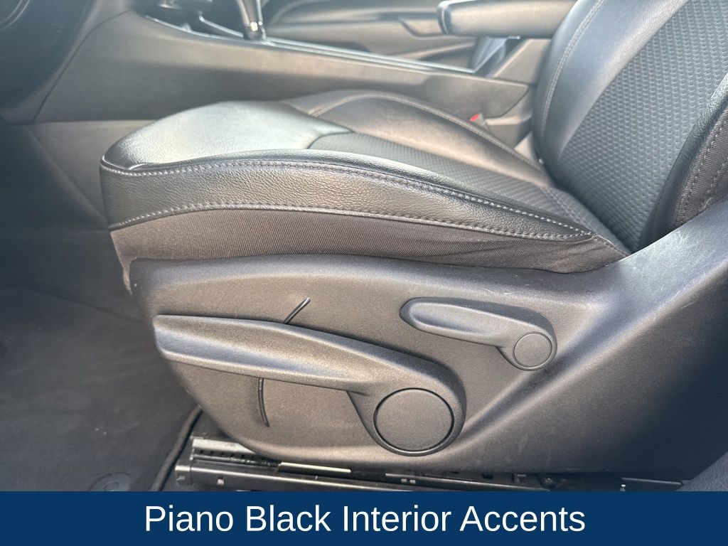 2022 Jeep Compass Altitude FWD