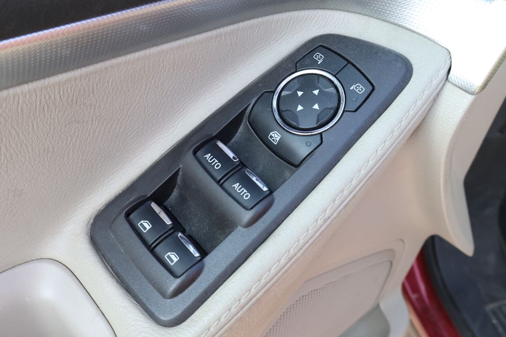 2015 Ford Explorer XLT 15