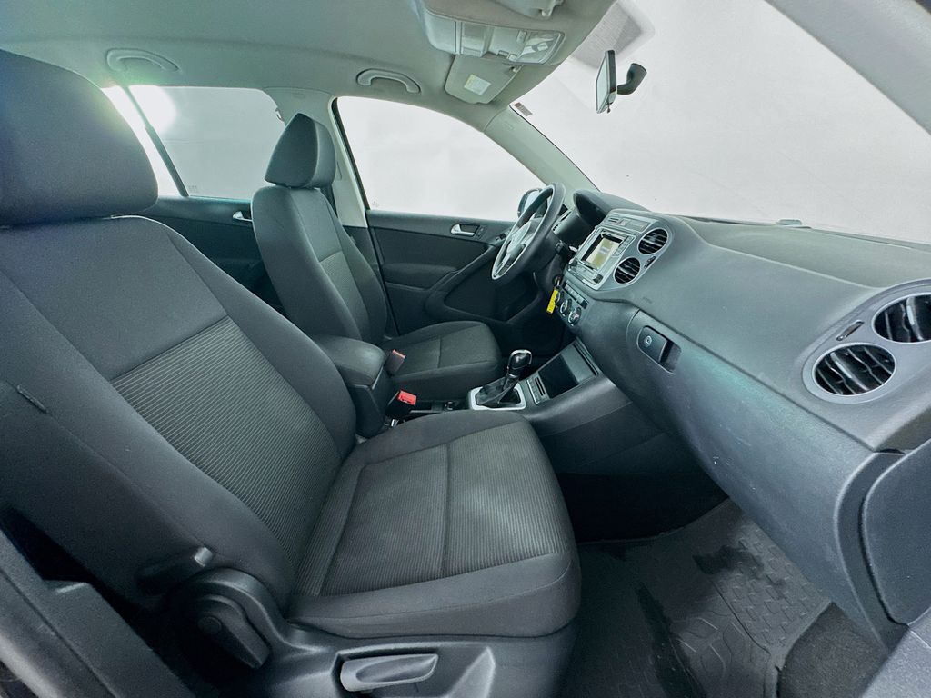 Used Car 2018 Volkswagen Tiguan Limited  2.0t For Sale Under $12,000 In Austin, Texas