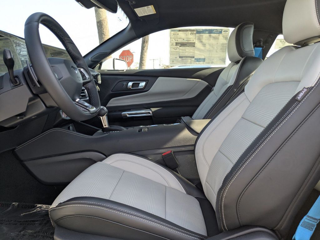 2026 Ford Mustang GT Premium Fastback