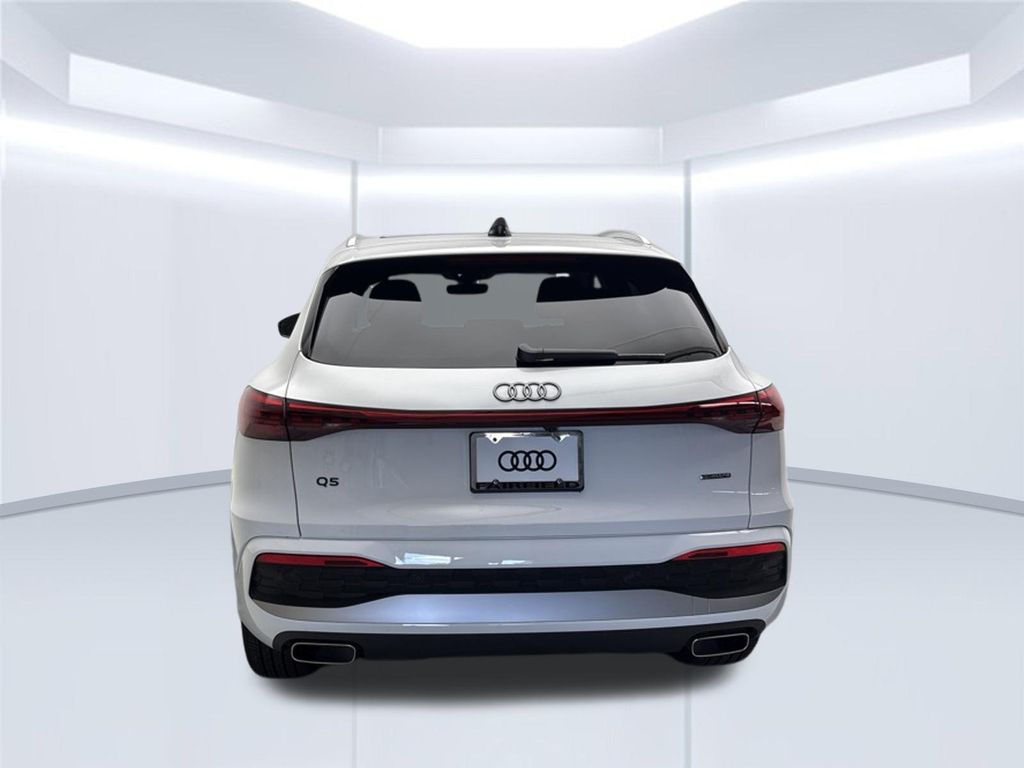 Thumbnail: 2025 Audi Q5 - 6
