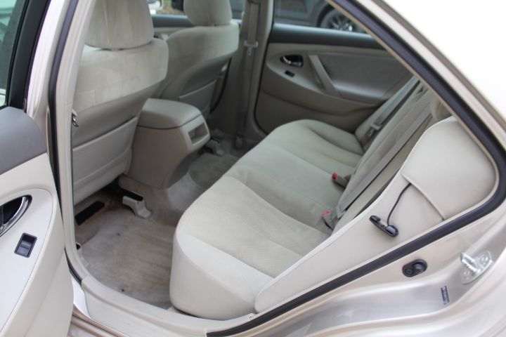 Used Car 2007 Toyota Camry  Base Ce For Sale Under $10,000 In Georgetown, Texas