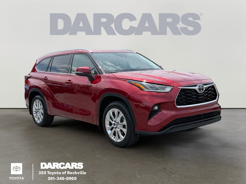 Pearl 2026 Toyota Highlander Limited AWD SUV / Crossover All-Wheel Drive 8-Speed Automatic