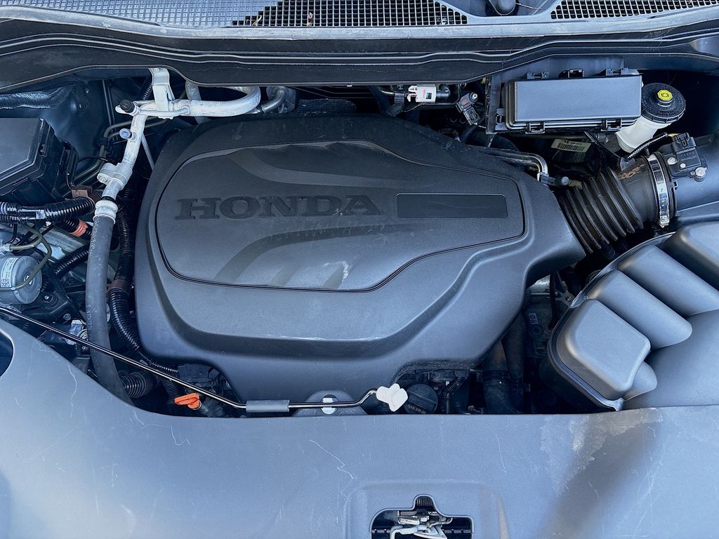 Used 2022 Blue Honda Elite image 33