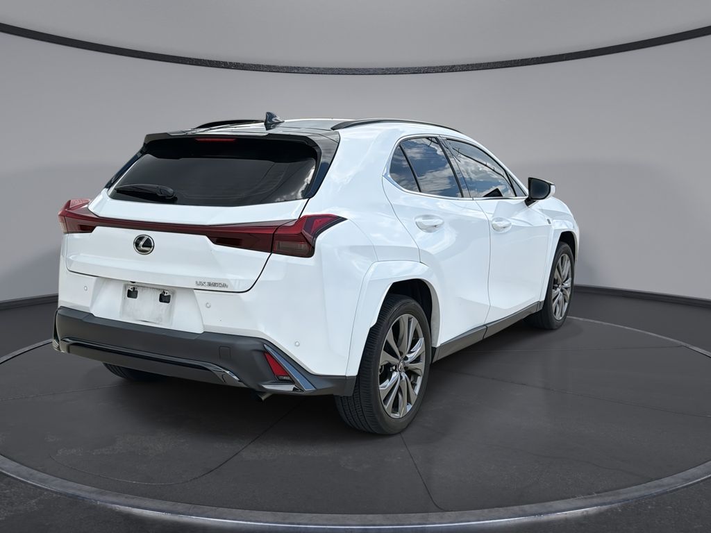 Thumbnail: 2024 Lexus UX - 11