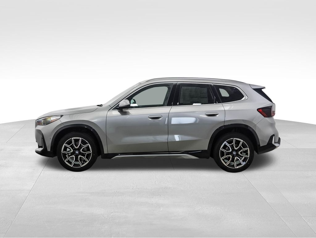 Thumbnail: 2026 BMW X1 - 2