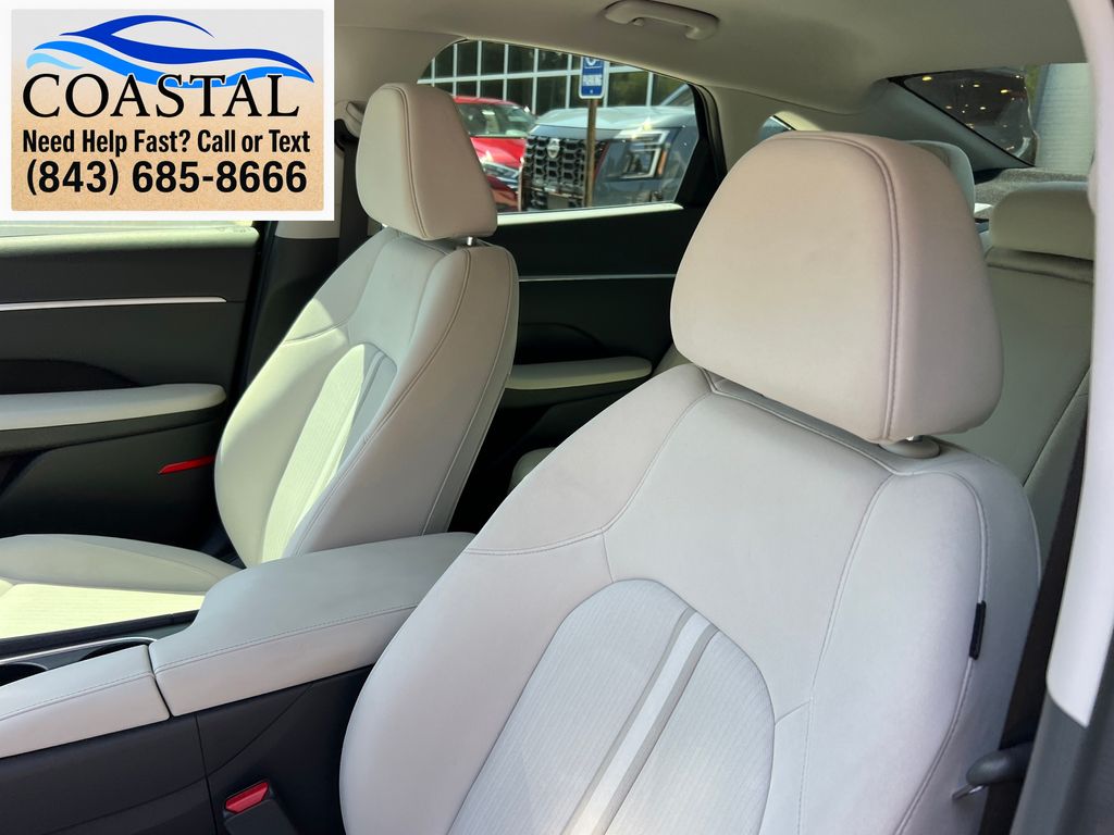 2025 Hyundai Sonata SEL Black at Matthews Motors of Wilmington