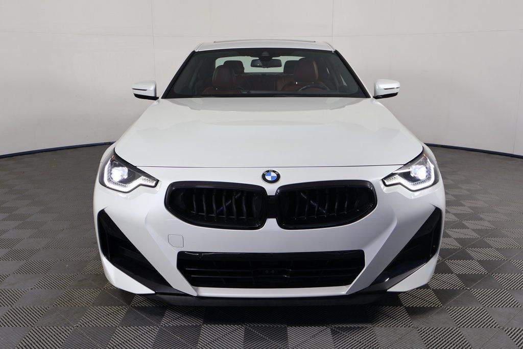 Thumbnail: 2023 BMW 2 Series - 2