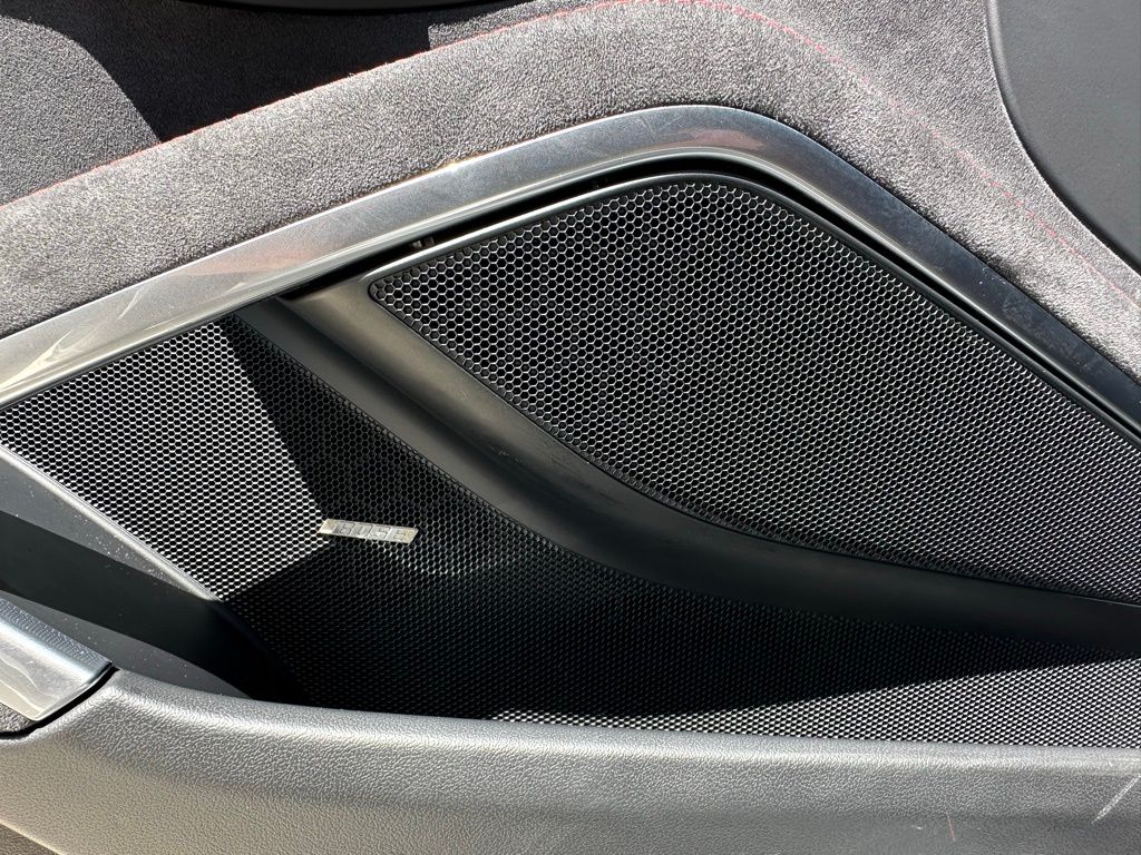 Thumbnail: 2018 Porsche 911 - 18