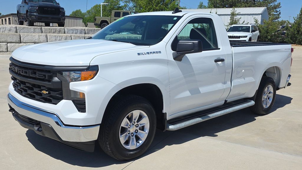 2025 Chevrolet Silverado 1500 WT