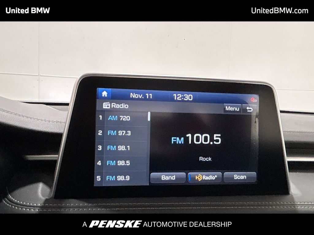 Thumbnail: 2019 Genesis G70 - 16