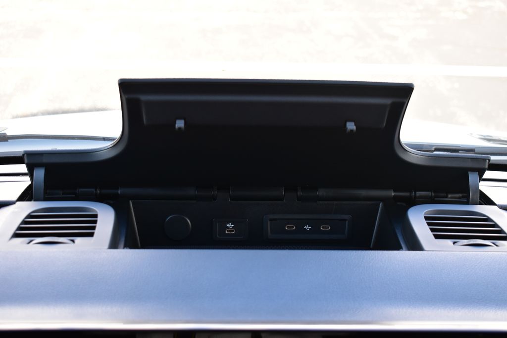 Thumbnail: 2025 Mercedes-Benz Sprinter - 26