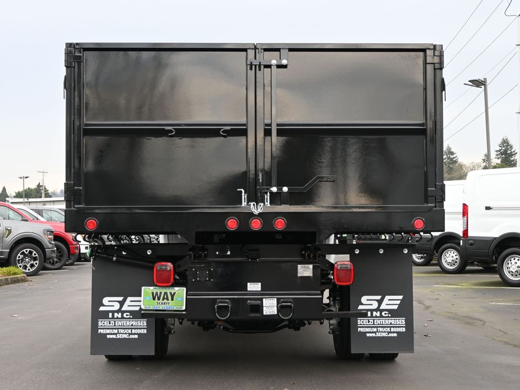 2024 Ford F-550 Super Duty 