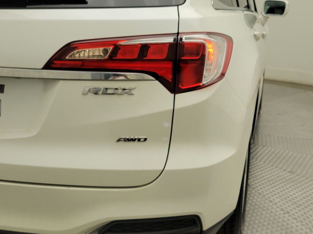 Thumbnail: 2016 Acura RDX - 8
