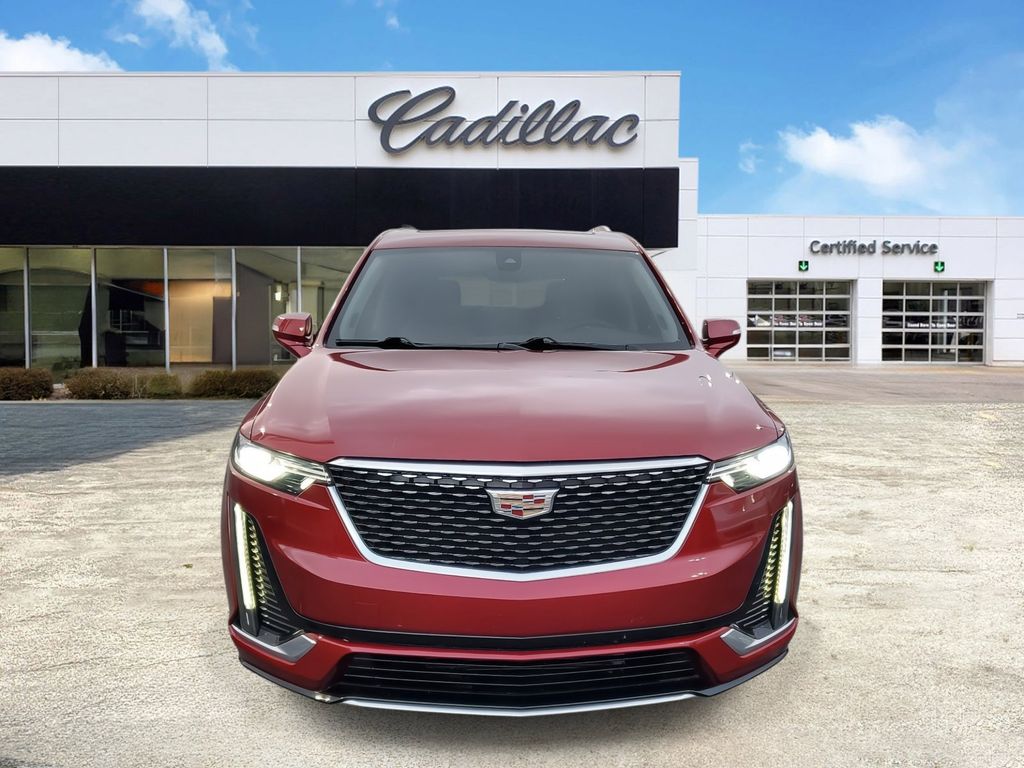 2023 Cadillac XT6 Premium Luxury 2