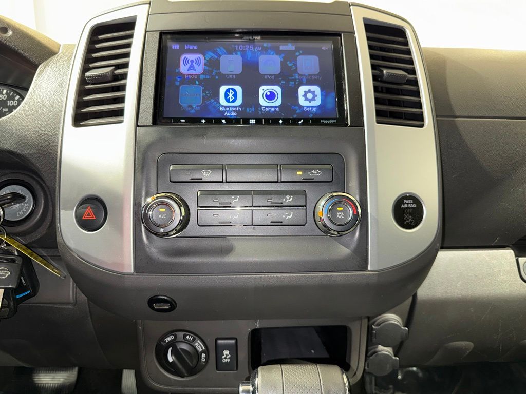 Thumbnail: 2016 Nissan Frontier - 24