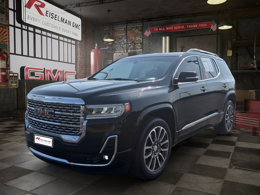 2022 GMC Acadia Denali AWD